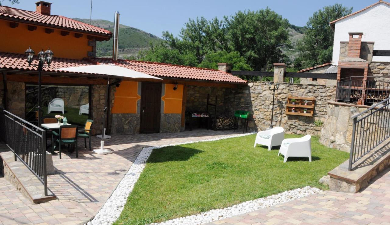 Casas De Manuel Villa La Pola de Gordon Buitenkant foto